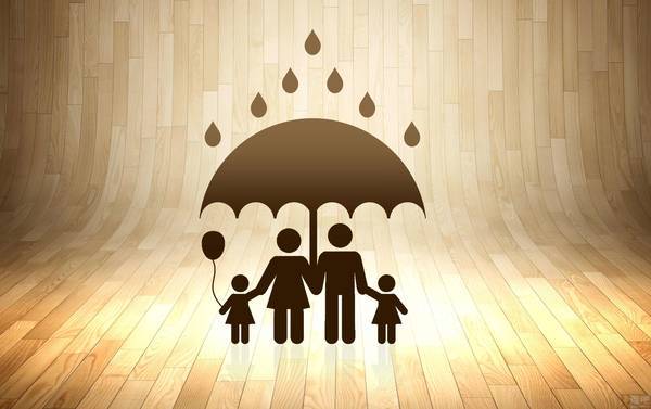 真的沒有必要買保險嗎？醫生說了2個真實案例，個個戳人心