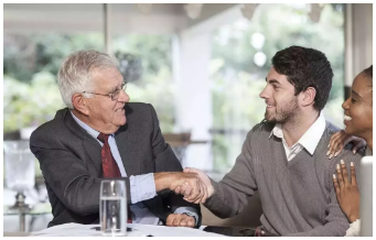 被親戚推銷保險怎麼應對？