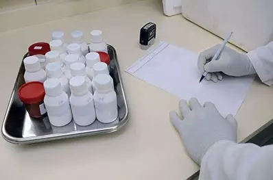 有醫療險還要買重疾險嗎