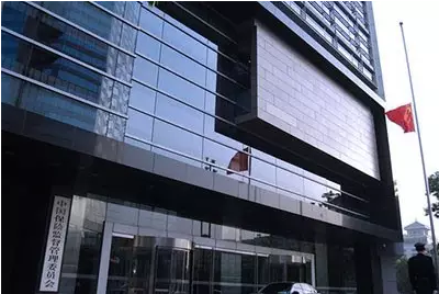 保險的兩年不可抗辯是什麼意思？